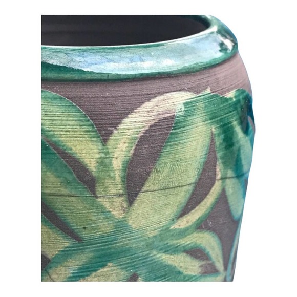 Raku Pottery Vase/Green Geometric Designs on Dark Gray background - Picture 6 of 9